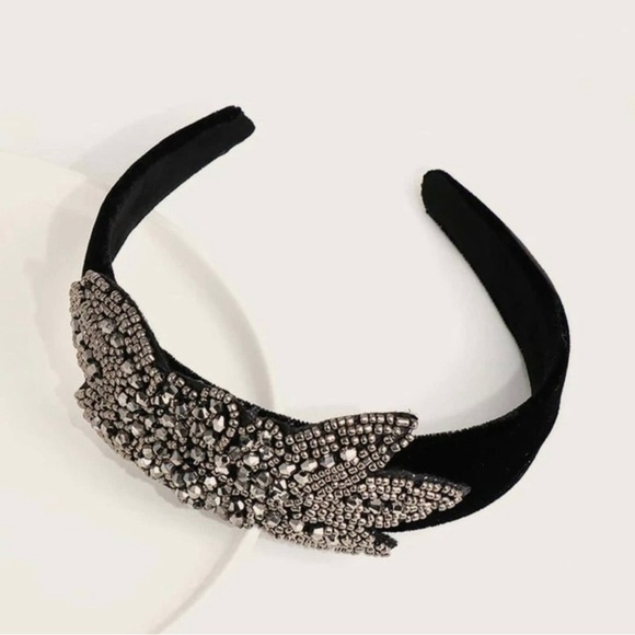 Stunning New Beaded Black and Silver Headband - Add Elegace to Any Outfit! - Picture 3 of 3